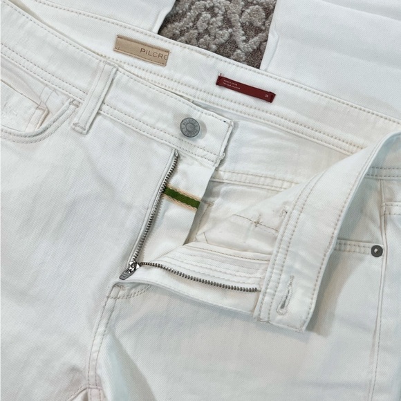 Anthropologie | Pilcro Mid-Rise Distressed Boyfriend Dye Wash Jeans - Picture 8 of 16
